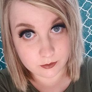 Meet your Posher, Corey